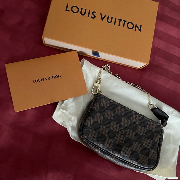 Louis Vuitton Ebene Mini Pochette - Picture 4 of 5
